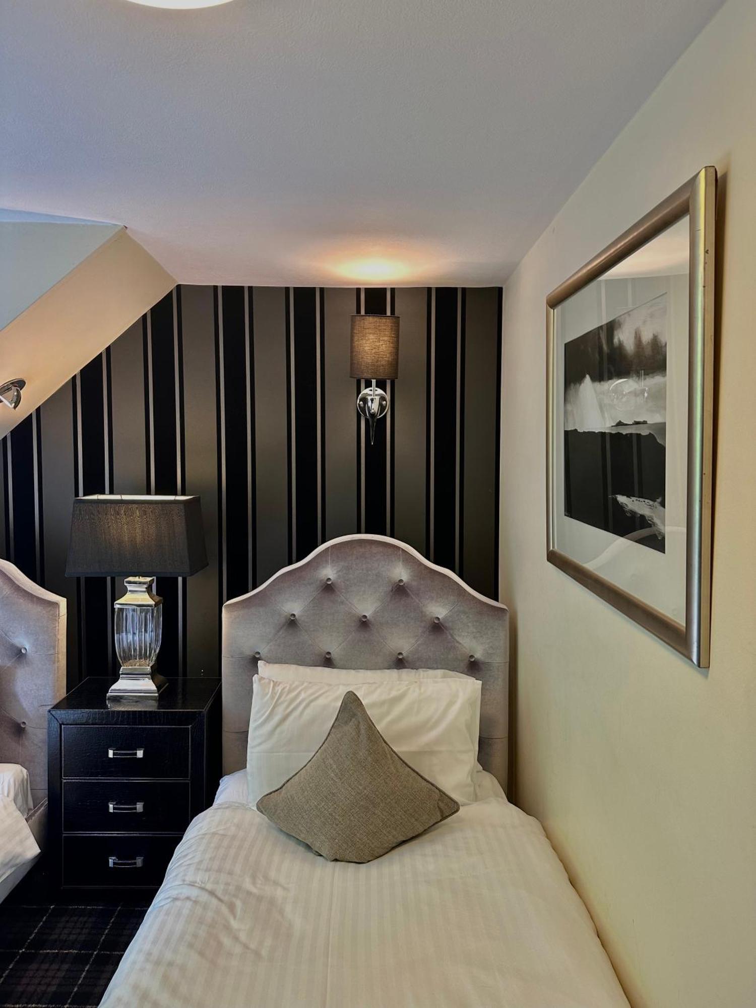 The Tobermory Hotel Luaran gambar