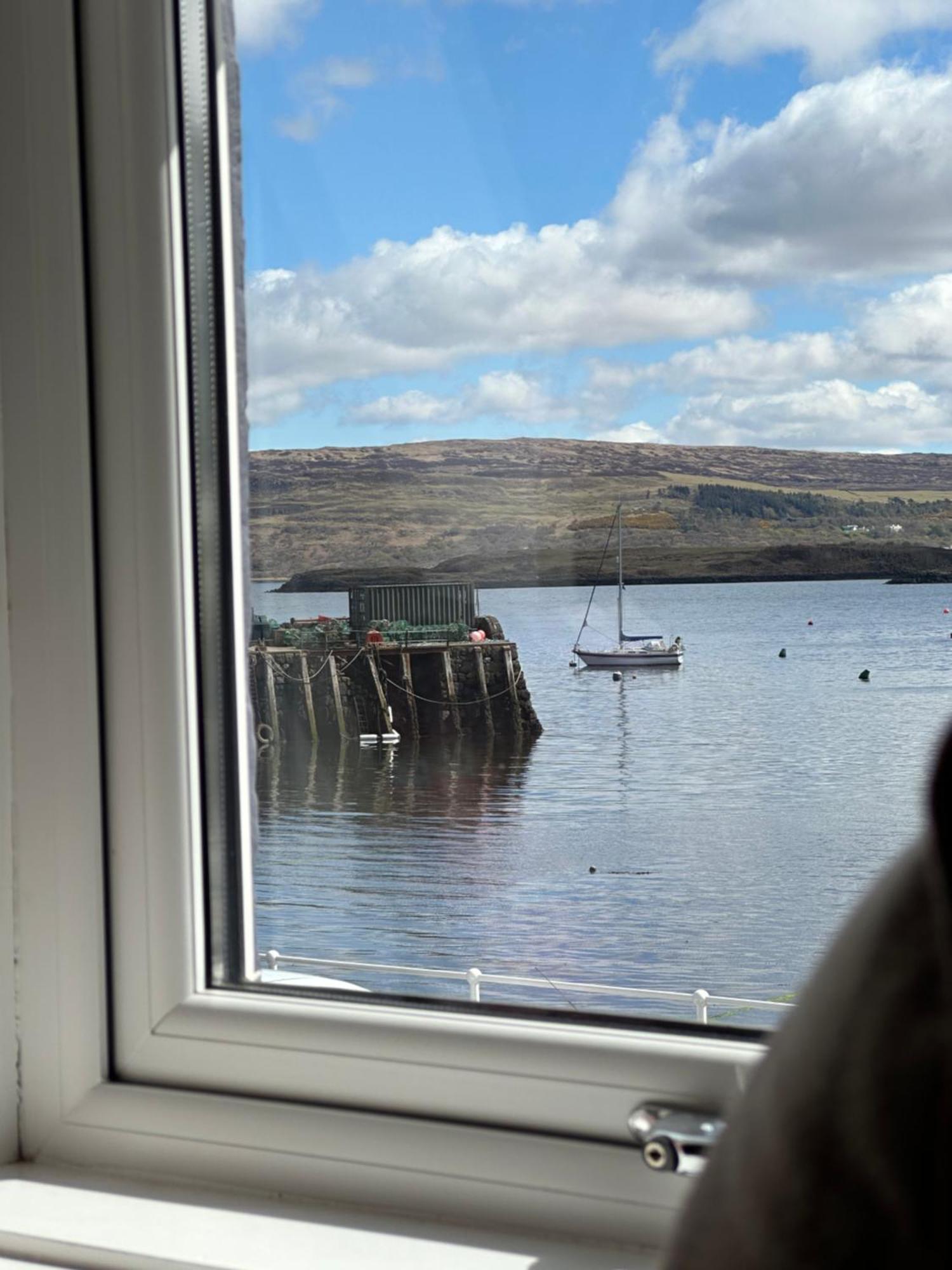 The Tobermory Hotel Luaran gambar